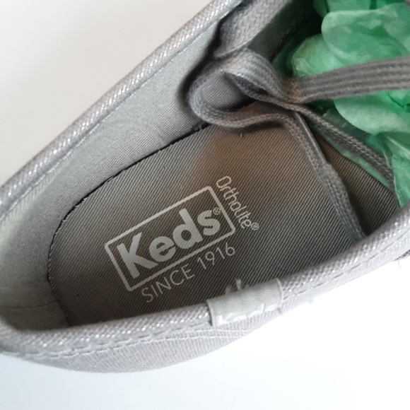 Keds Metallic Silver Sneakers Sz 8.5 - Picture 7 of 12